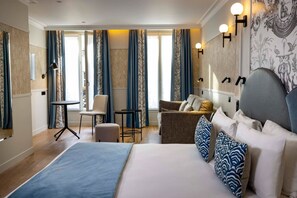 In-room safe, soundproofing, iron/ironing board, free WiFi - Grand Hotel Leveque (Paris)