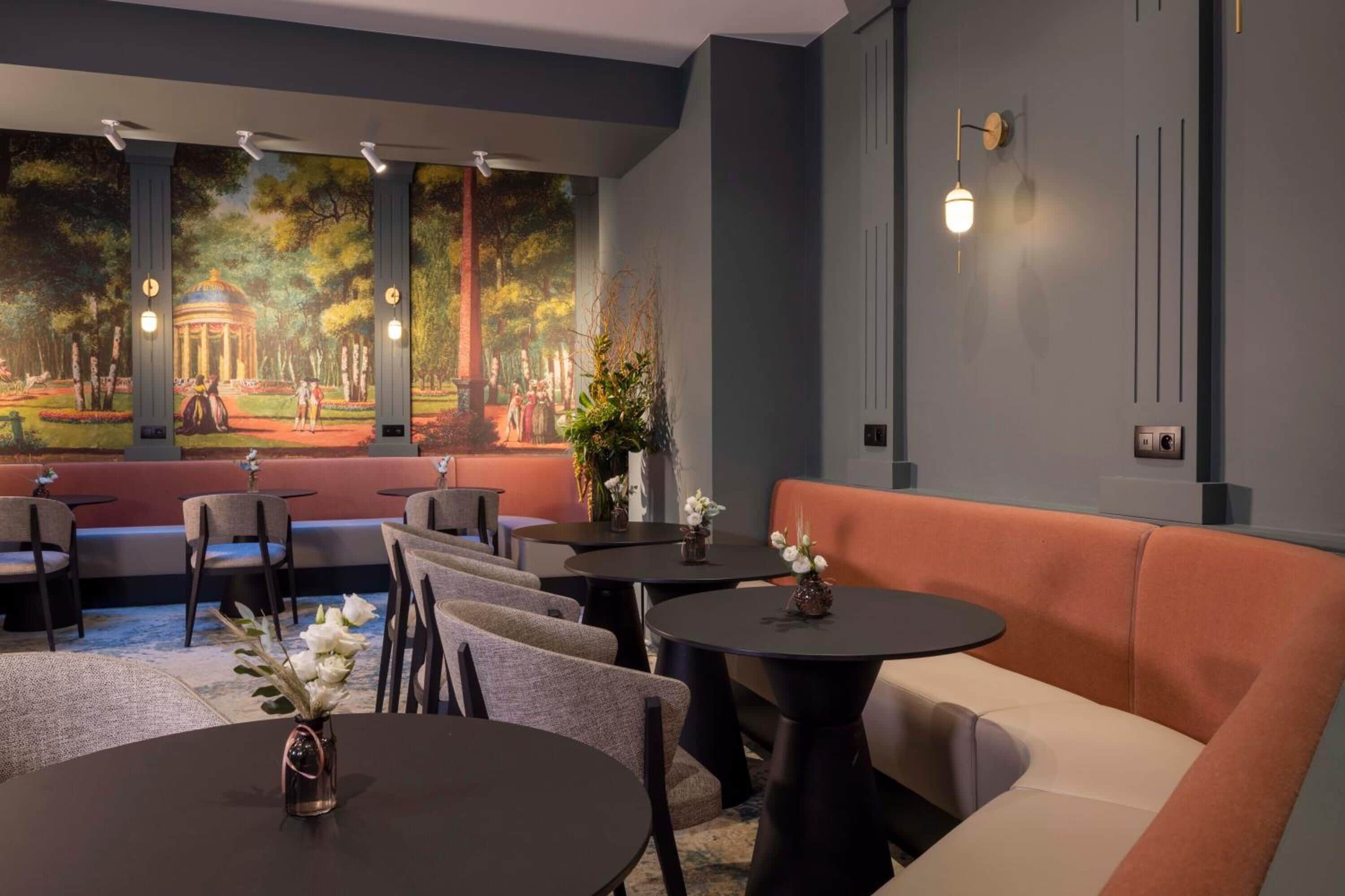 Daily buffet breakfast (EUR 15 per person)