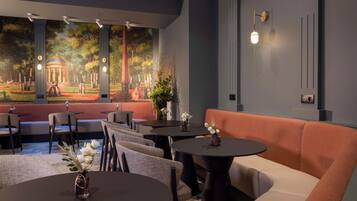 Daily buffet breakfast (EUR 15 per person)