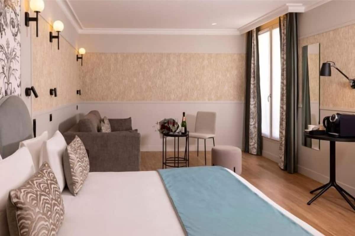 Een kluis op de kamer, geluiddichte muren, een strijkplank/strijkijzer