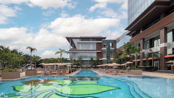 Außenpool, geöffnet von 07:00 Uhr bis 21:00 Uhr, Cabañas (gegen Gebühr)