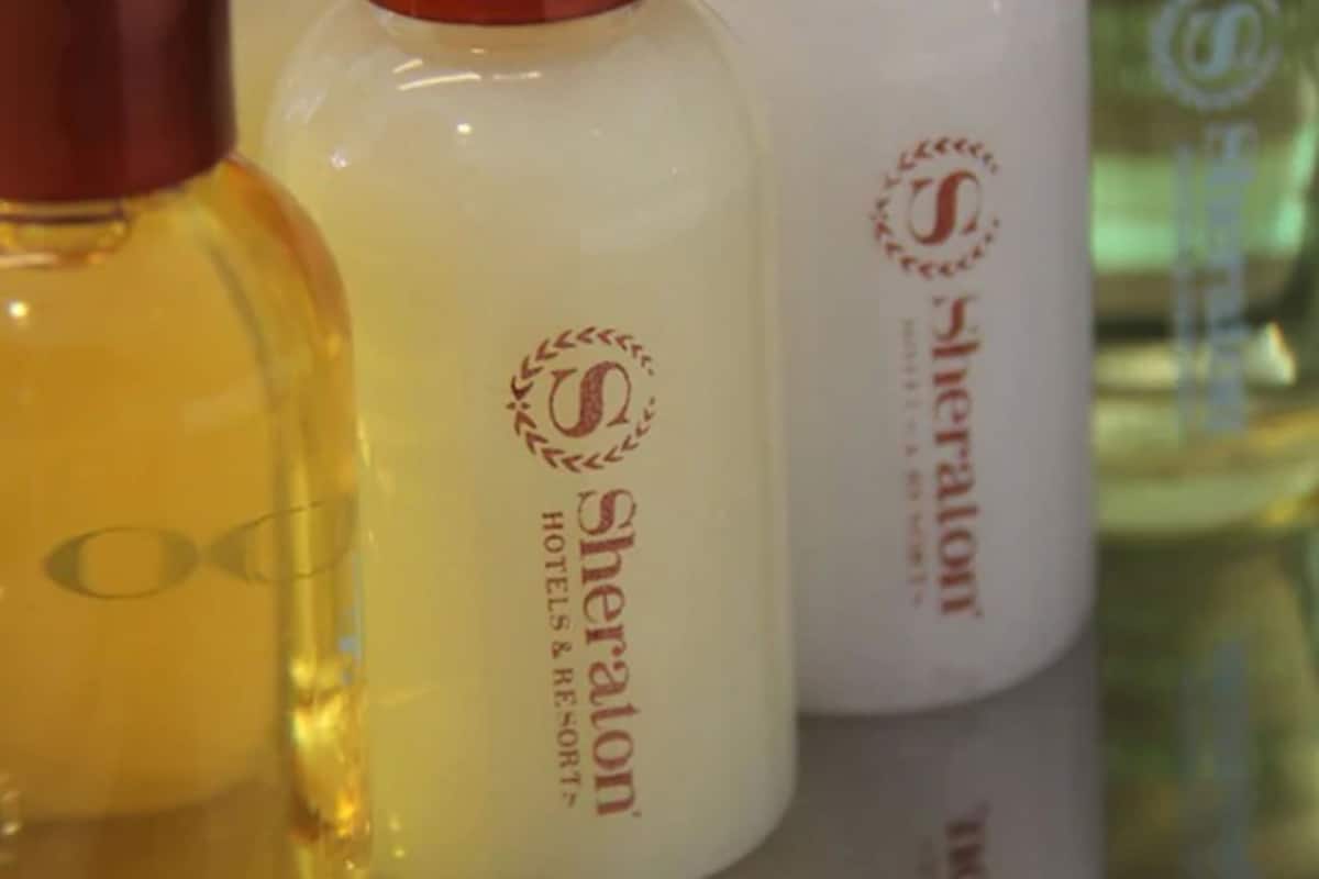 club room, 2 single beds | bathroom amenities | rainfall showerhead, free toiletries, hair dryer, bidet