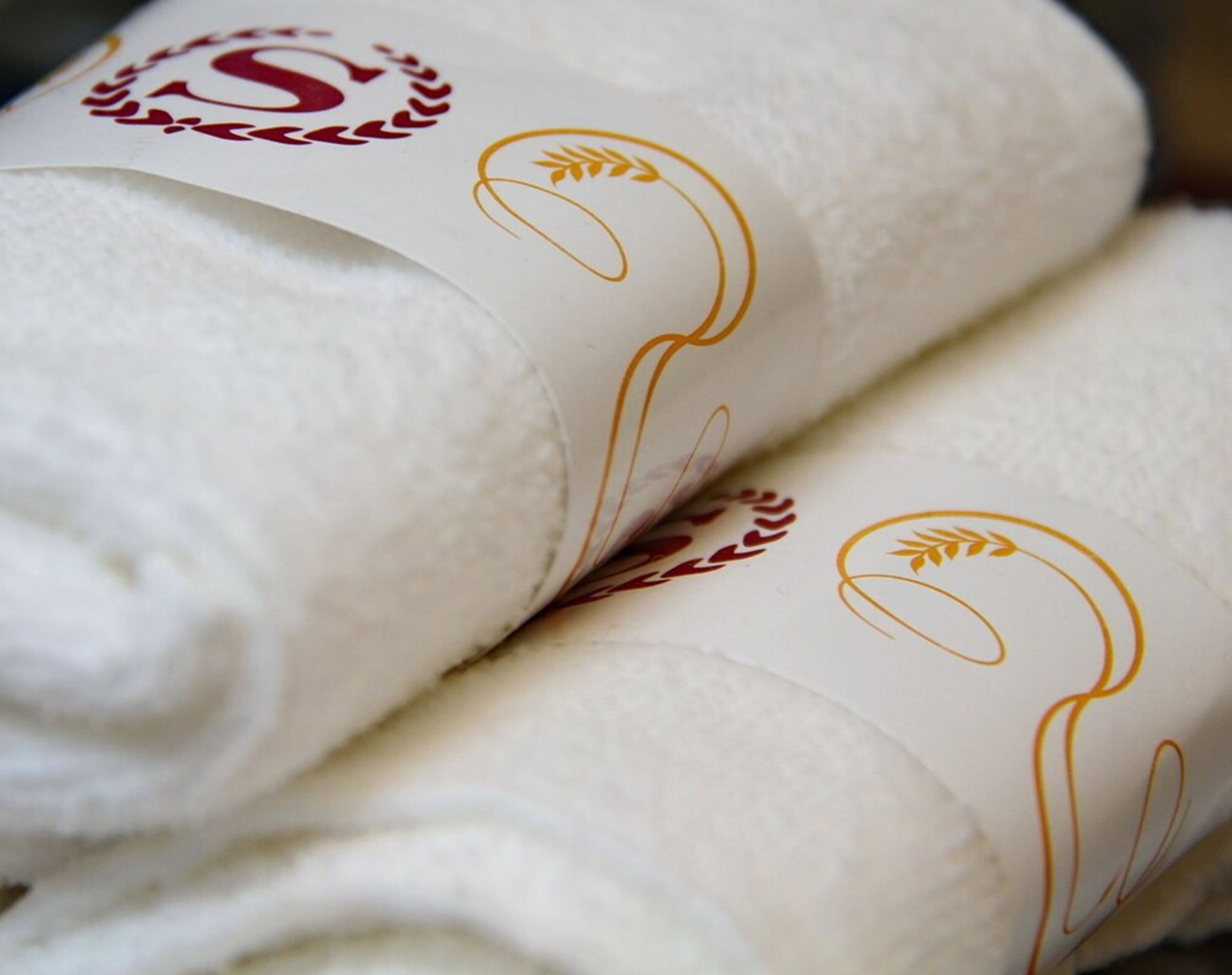 club room, 1 king bed | bathroom amenities | rainfall showerhead, free toiletries, hair dryer, bidet