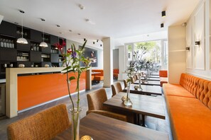 Lounge - The Amsterdam Canal Hotel (Amsterdam)