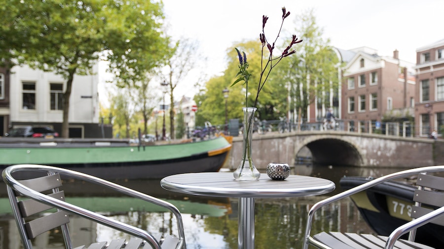 The Amsterdam Canal Hotel