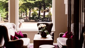Unclassified image, 4 of 212, button - City Hotel Merano (Merano)