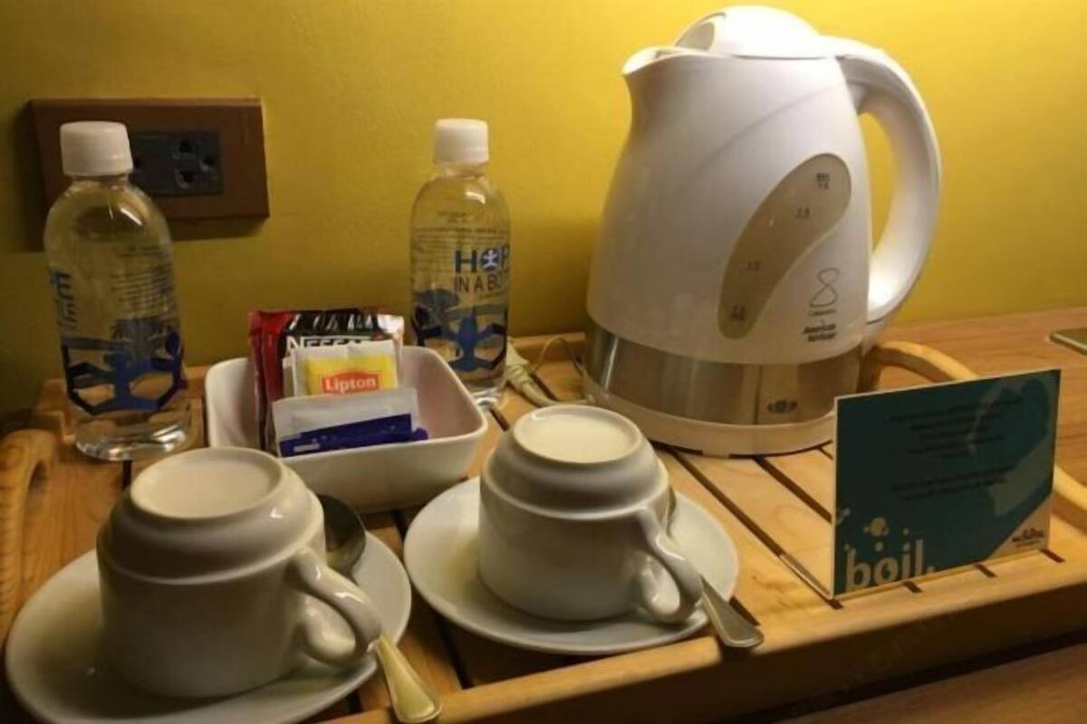 กาแฟและ/หรือเครื่องทำกาแฟ