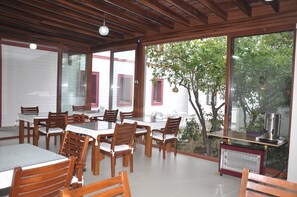 用餐