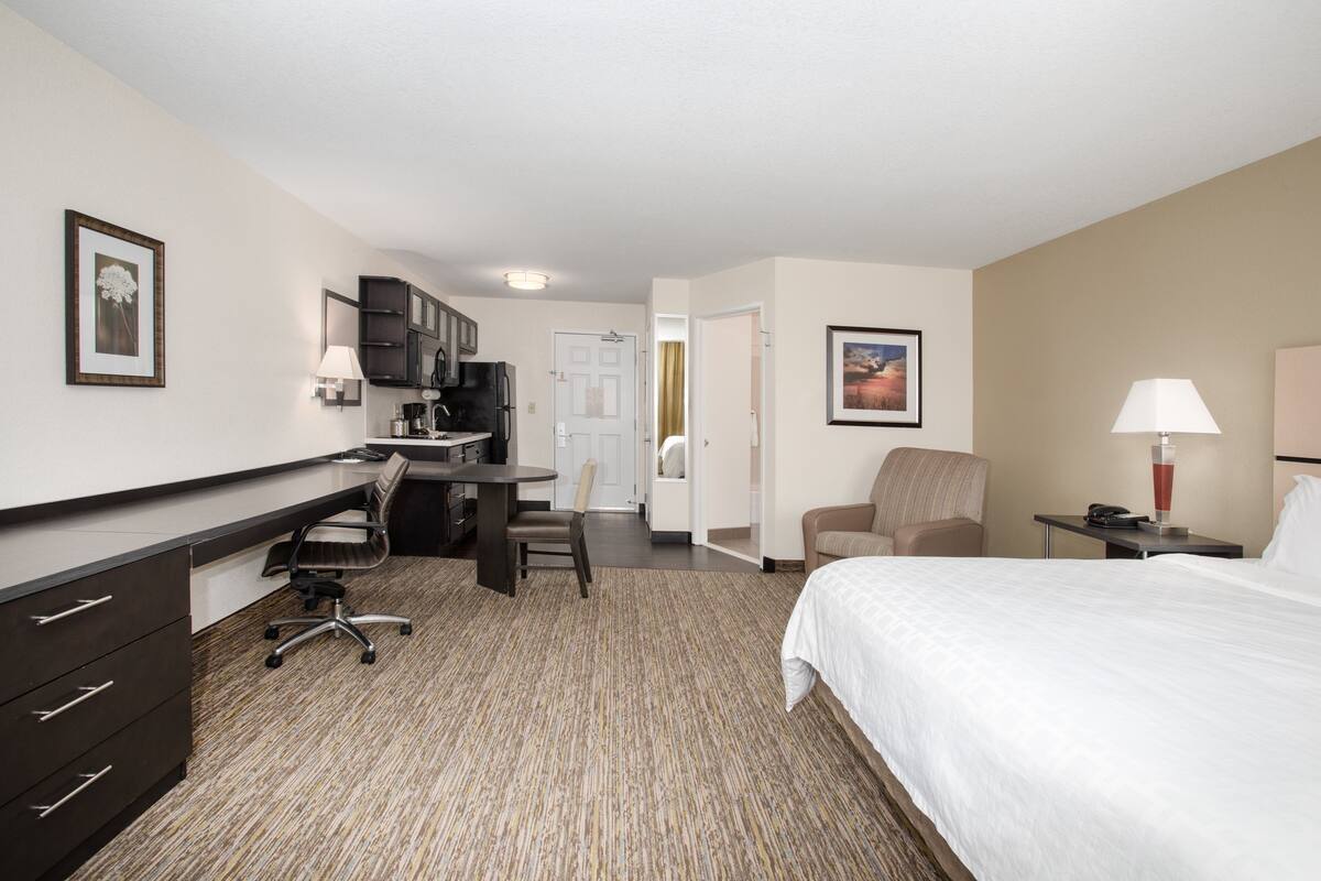 Desk, iron/ironing board, cribs (surcharge), rollaway beds