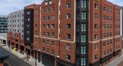 Courtyard Syracuse Downtown At Armory Square