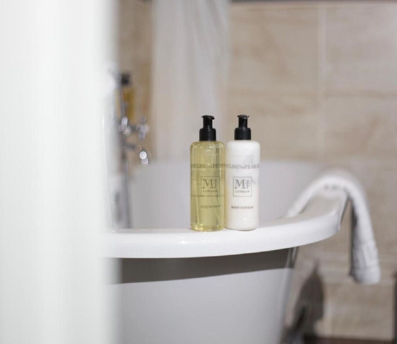 Photo - The Knife & Cleaver