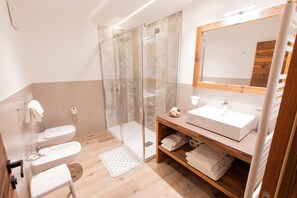 Bathroom - Hotel Majorka (Andalo)