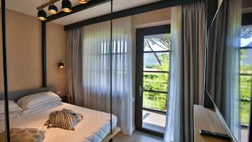 Suite | 1 slaapkamer, luxe beddengoed, donsdekens, een minibar