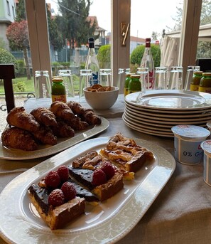 Desayuno continental incluido todos los días