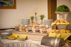 Daily buffet breakfast (EUR 10 per person)