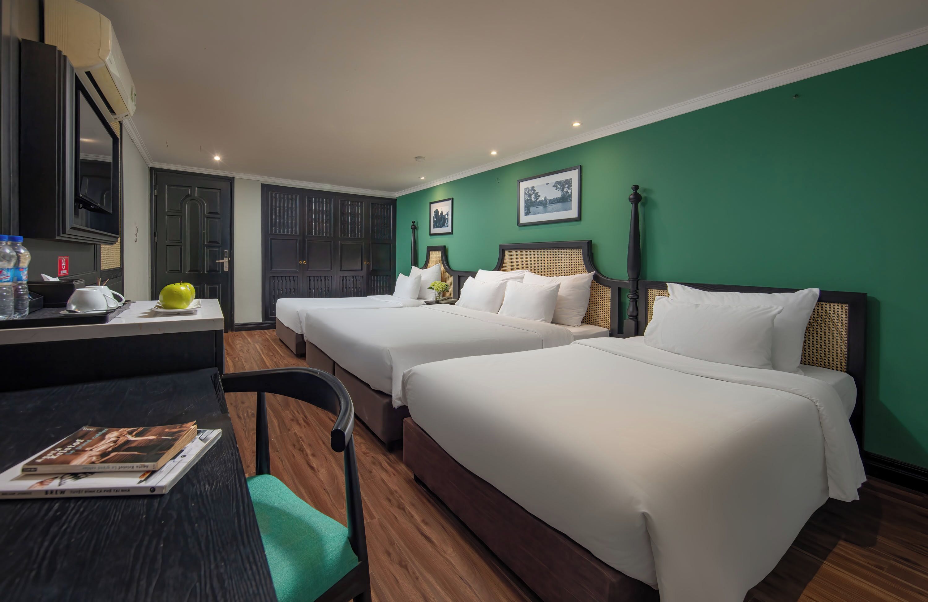 family quadruple room, 1 bedroom, city view | 1 bedroom, minibar, desk, free wifi