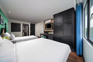 Family Room, 1 Bedroom, City View