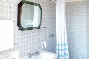 Desk, free WiFi, bed sheets - Elite Hotel (Cervia)
