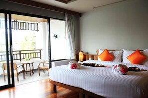 Kamar Double atau Twin Superior | Pemandangan balkon