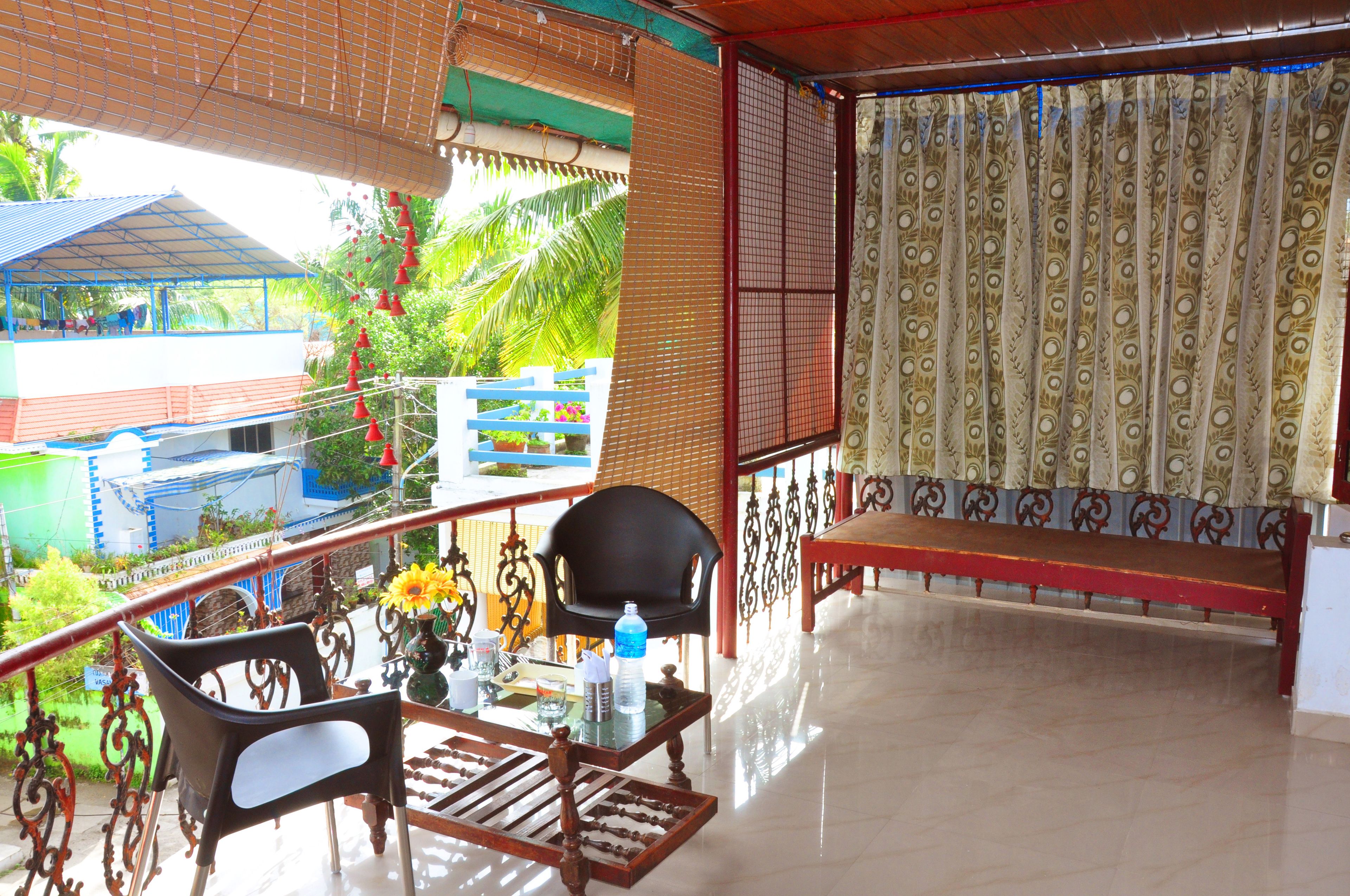 Deluxe Room | Balcony