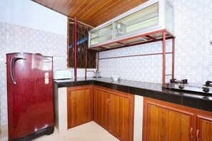 Private kitchen - Honolulu Home (Kochi)