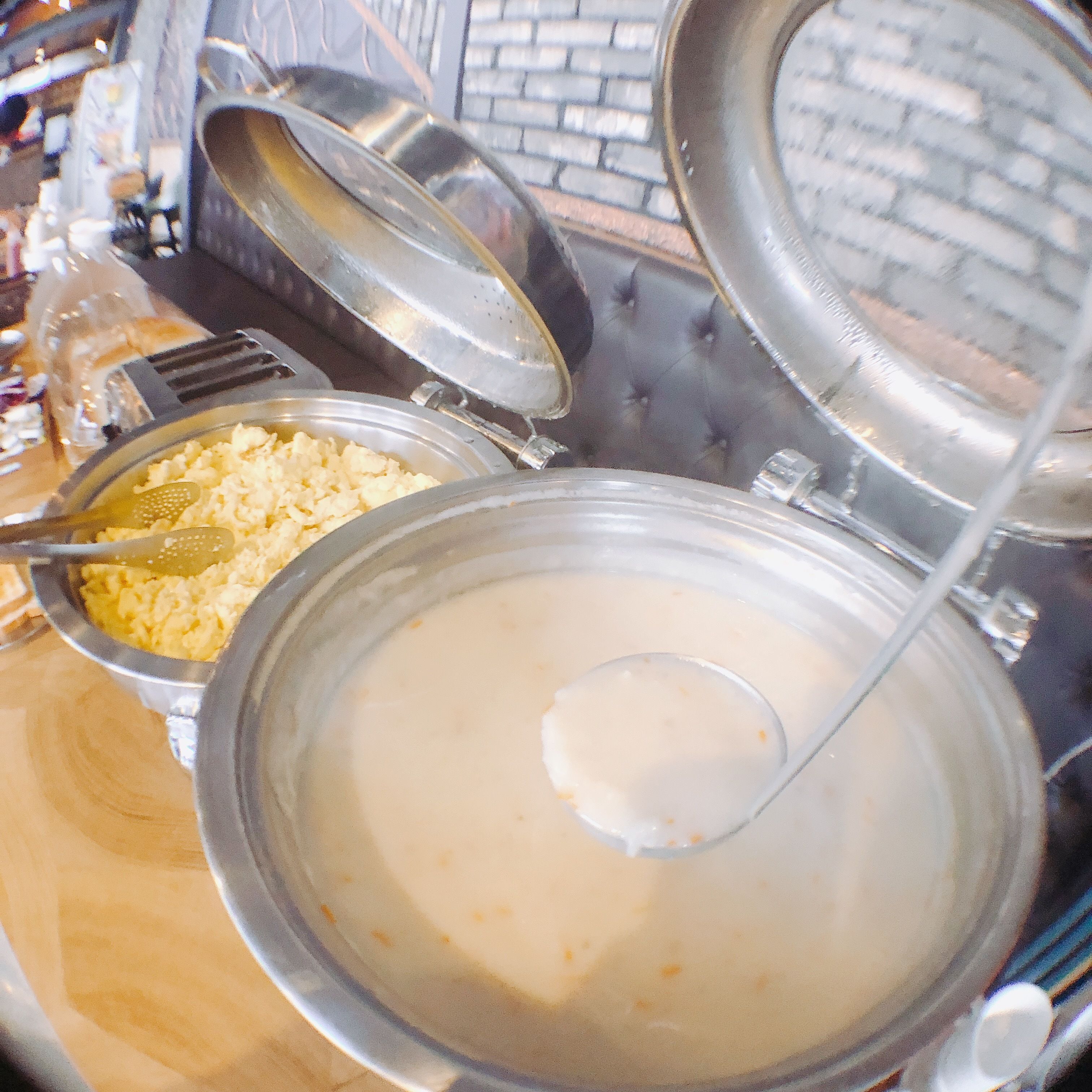 Photo - Elysee Hotel