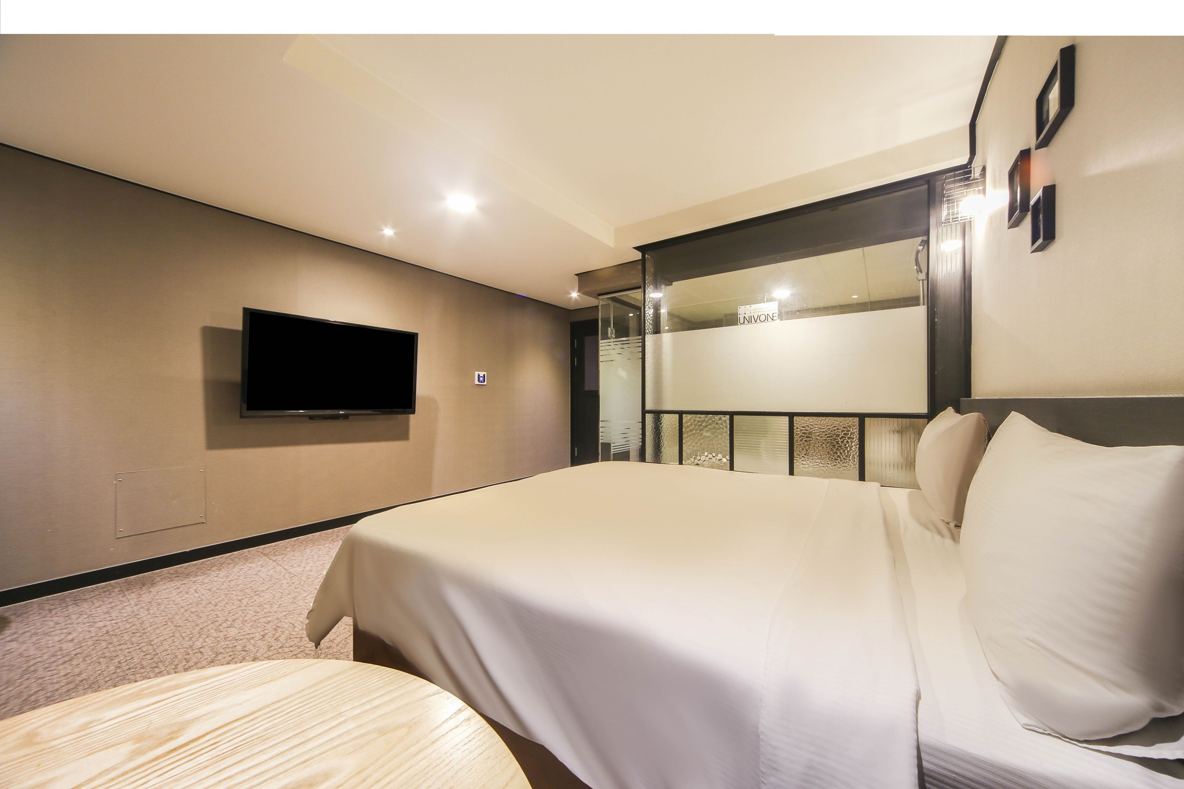 Photo - Elysee Hotel