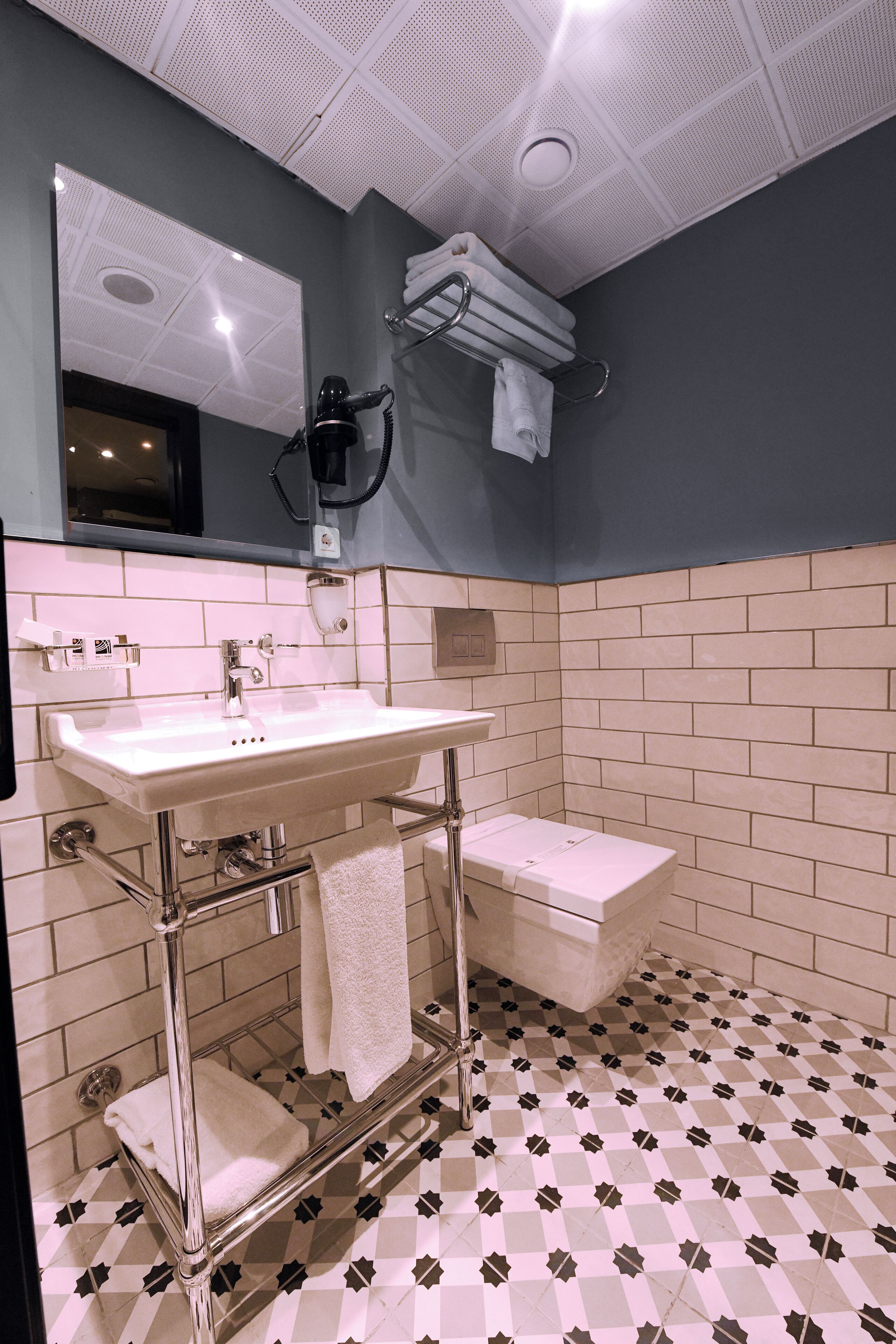 triple room | bathroom | shower, rainfall showerhead, designer toiletries, hair dryer