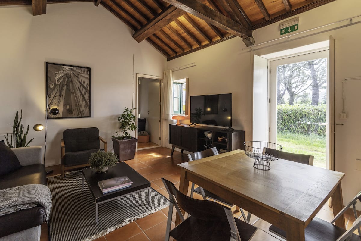 Basic Cottage | Living area
