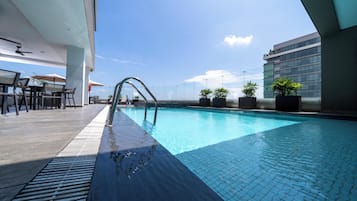 Udendørs pool