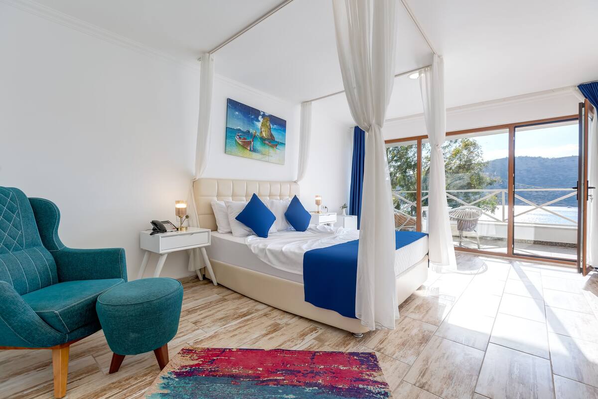 Superior Room, Balcony, Sea View