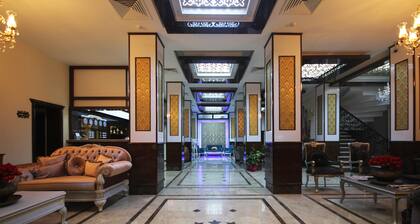 Grand Corner Hotel - Boutique Class