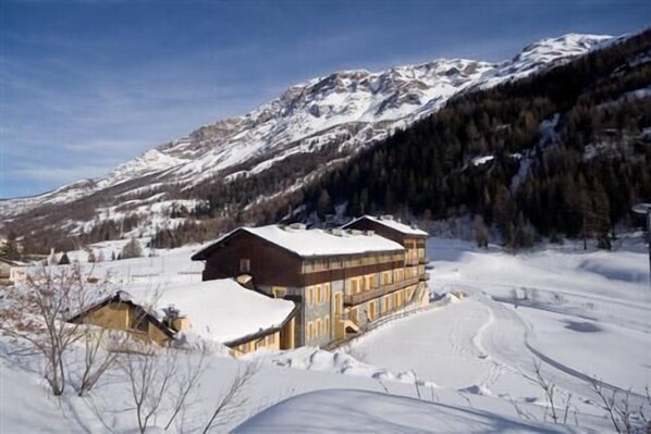 Exterior - Hotel Foyer de Montagne (Valgrisenche)