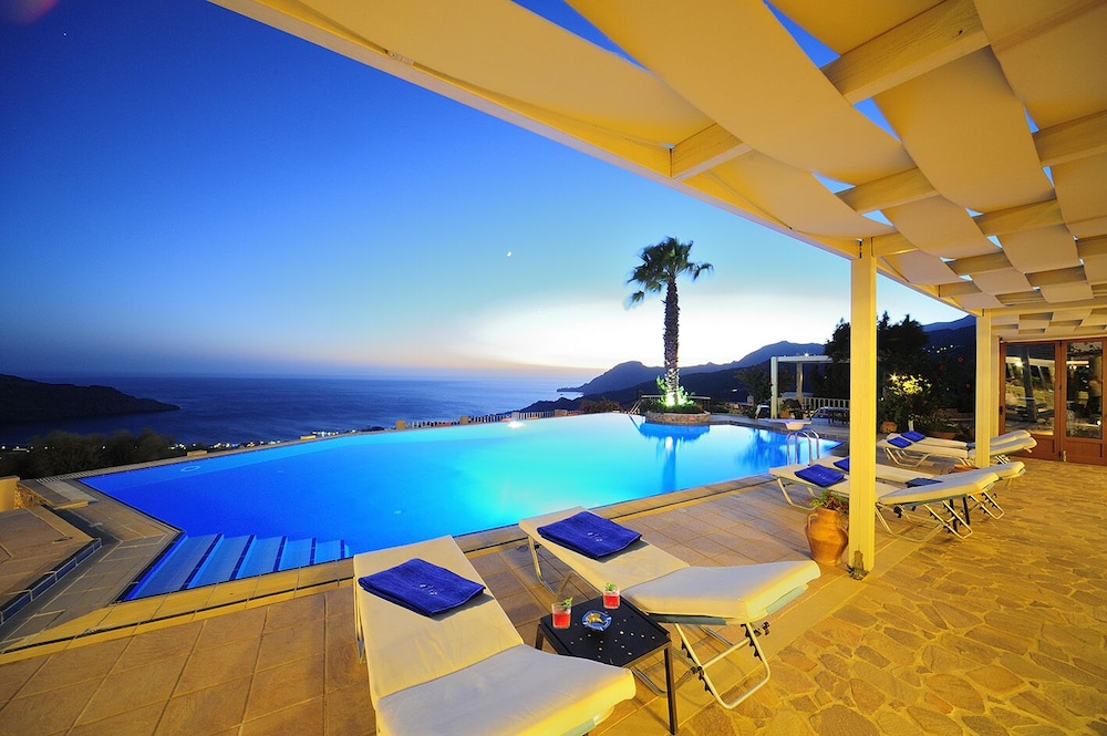 Stefanos Village by null