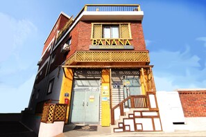 Façade de l’hébergement