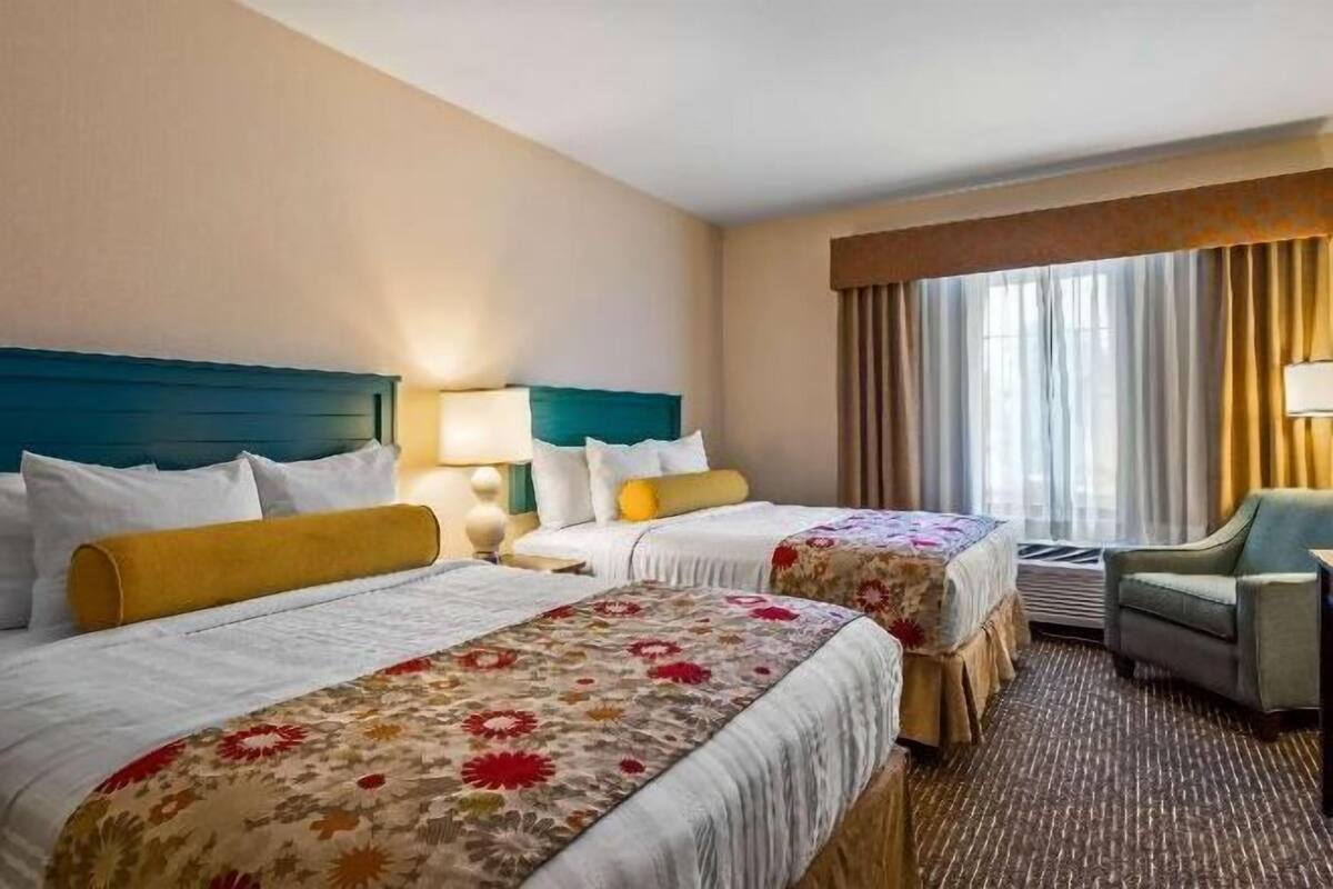 Pillowtop-Betten, Zimmersafe, individuell eingerichtet, Schreibtisch