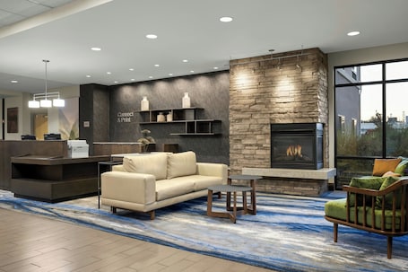 Lobby sitting area. Fairfield Inn & Suites Moscow