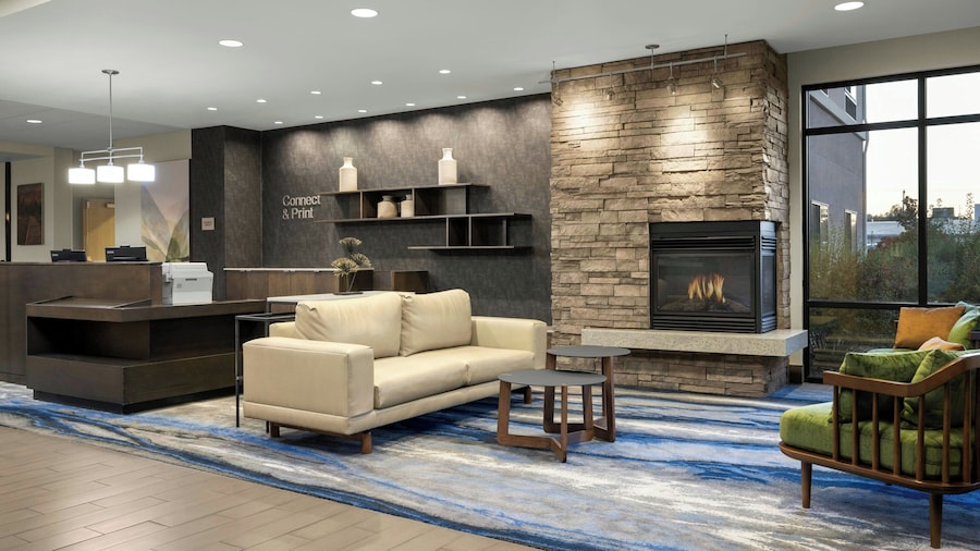 Fairfield Inn & Suites Moscow