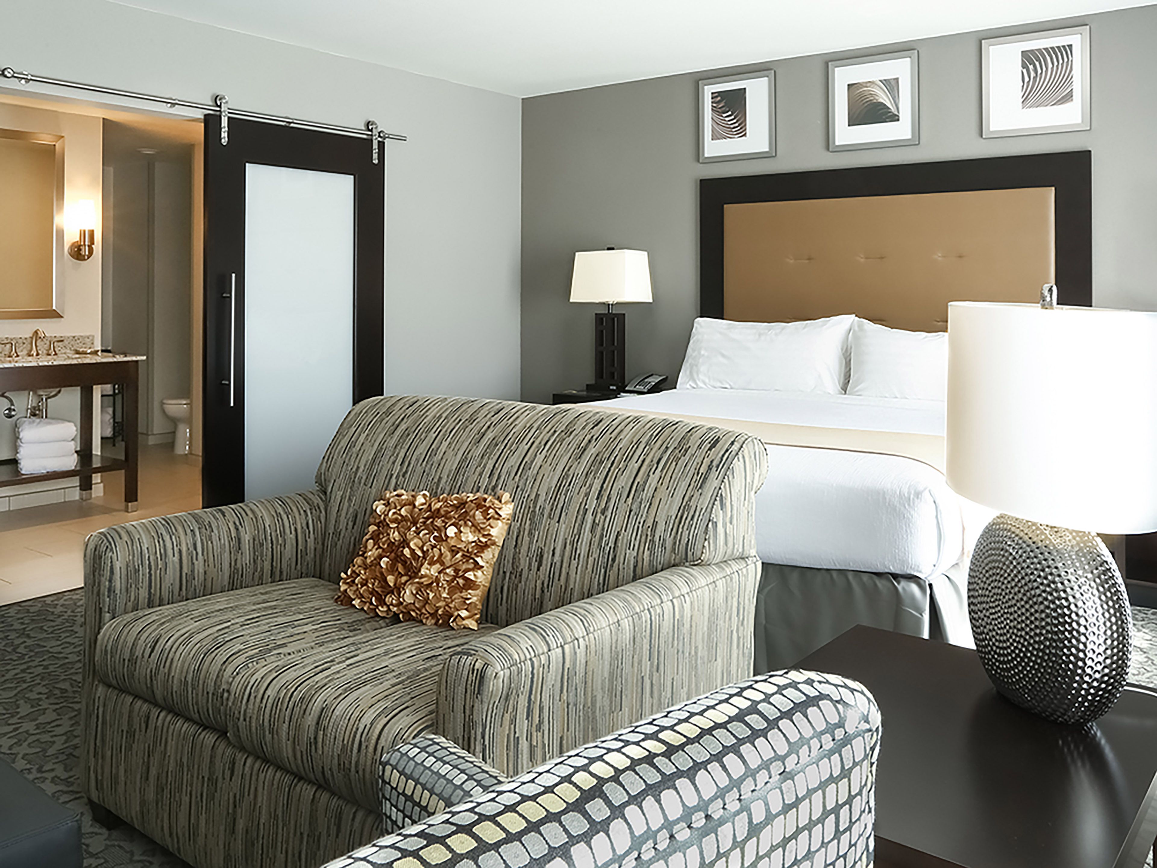 suite, 1 bedroom, kitchen (dining area) | 1 bedroom, premium bedding, in-room safe, blackout curtains