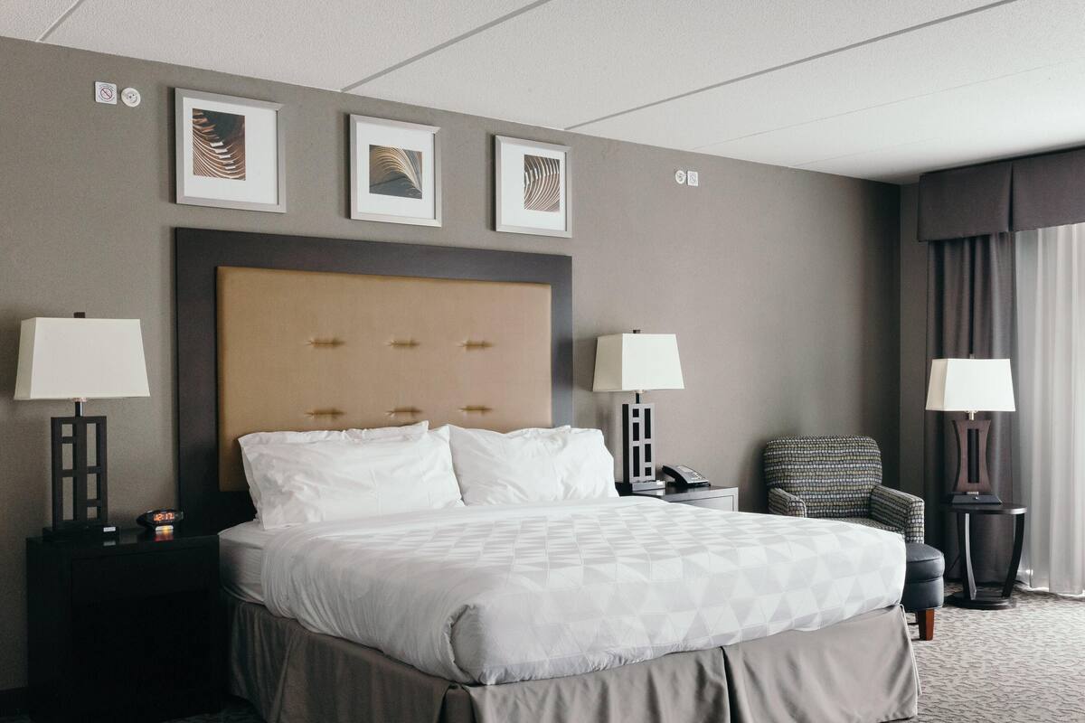 Literie de qualité supérieure, coffres-forts dans les chambres