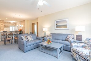 Classic Condo, 2 Bedrooms, 2 Bathrooms | Living area | Flat-screen TV, DVD player, pay movies