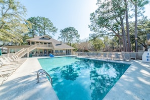 2 outdoor pools, pool umbrellas, pool loungers