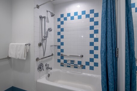 Universal's Cabana Bay Beach Resort - Image 56