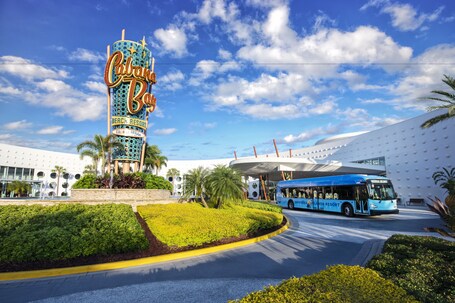 Universal's Cabana Bay Beach Resort - Image 12
