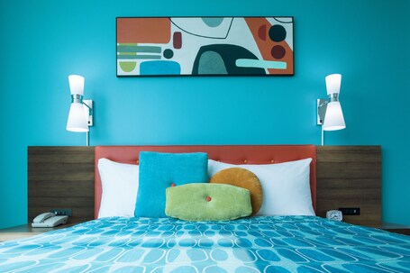 Universal's Cabana Bay Beach Resort - Image 76