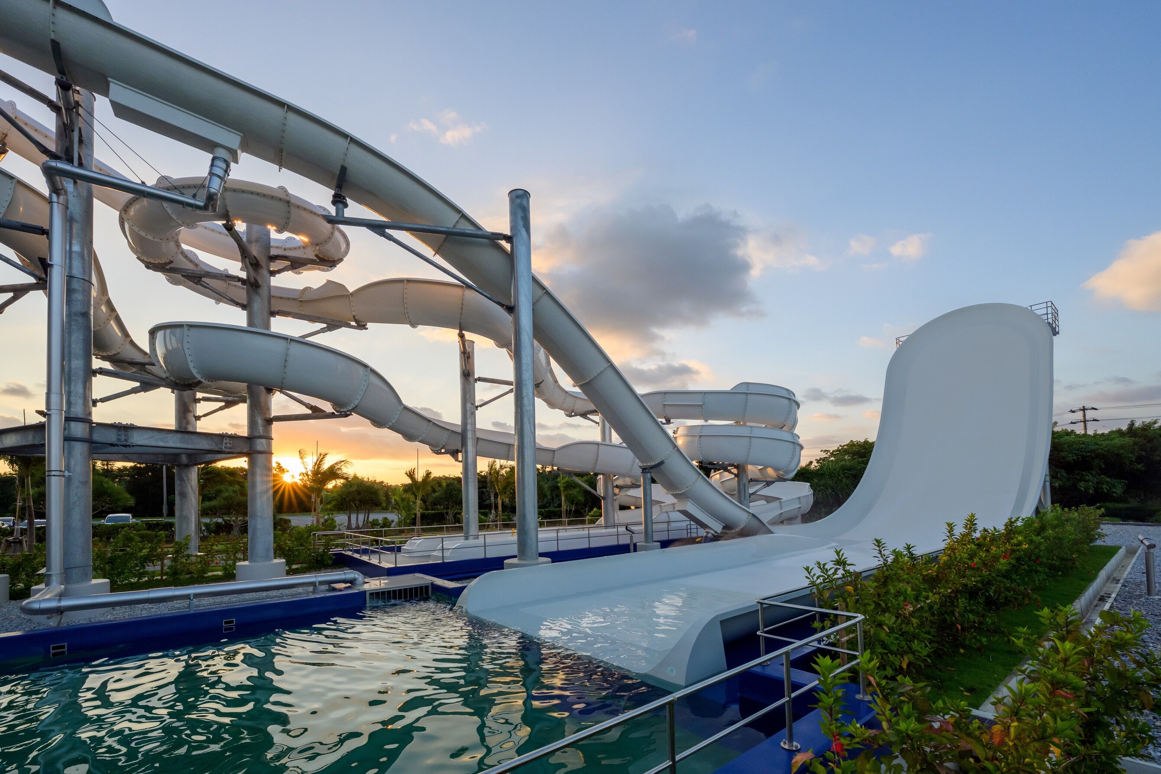 Piscina externa sazonal