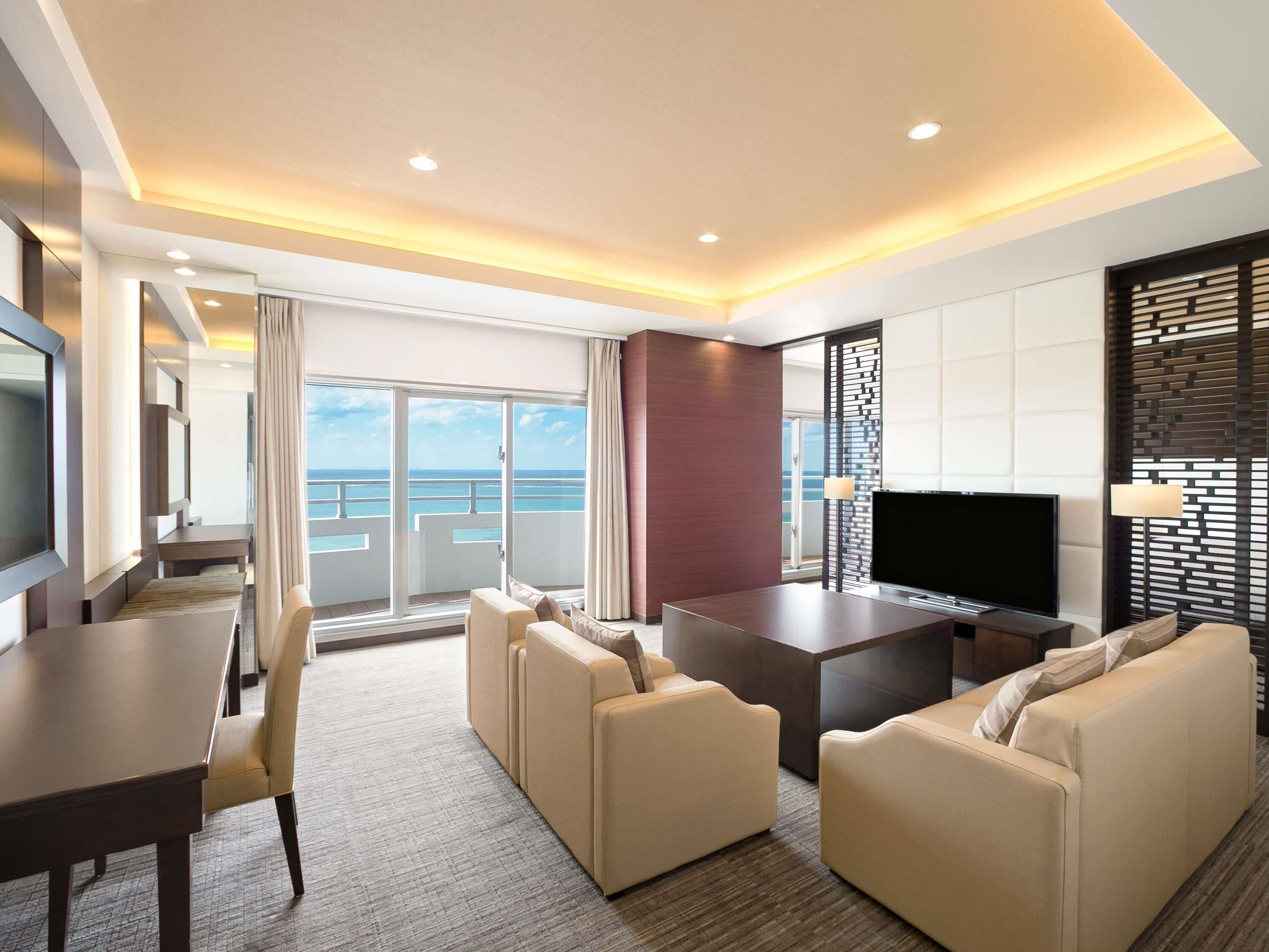Executive Junior Suite Japanese-Western style with 2 Single beds, Ocean view