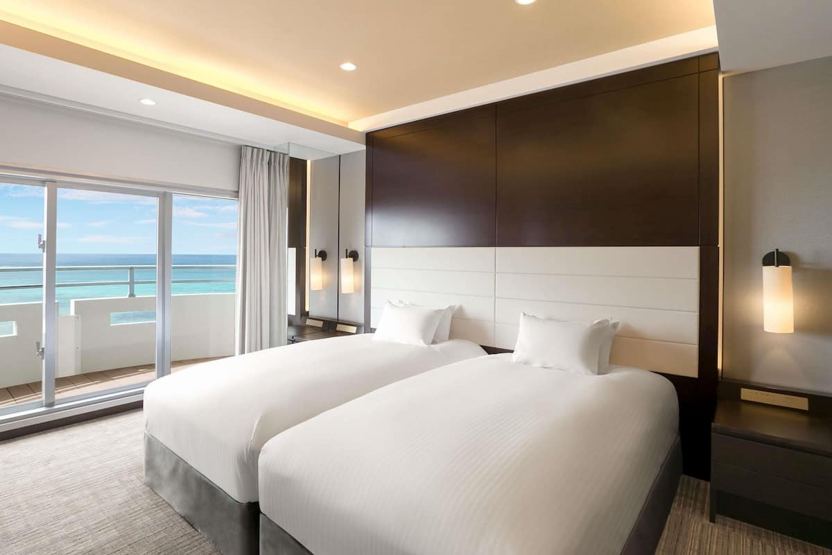 Executive Junior Suite Japanese-Western style with 2 Single beds, Ocean view | In-room safe, free WiFi, bed sheets