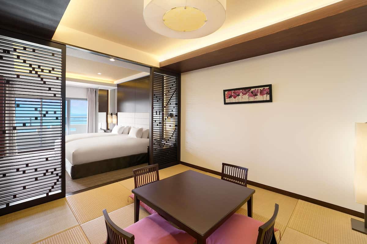 Executive Junior Suite Japanese-Western style with 2 Single beds, Ocean view | In-room safe, free WiFi, bed sheets