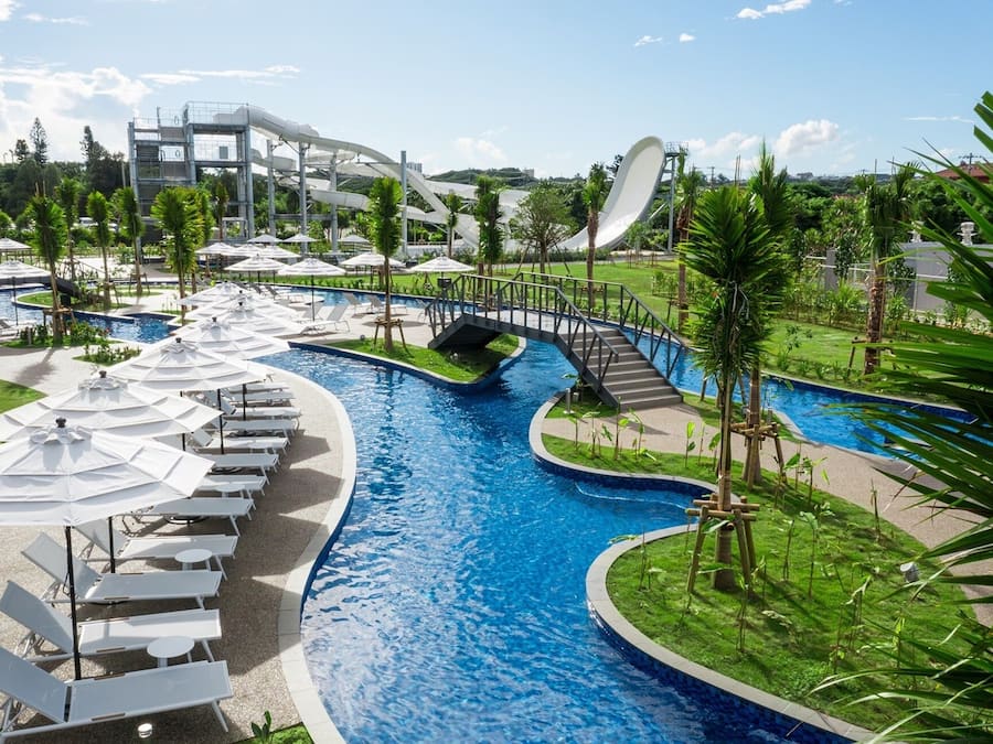 Seasonal outdoor pool